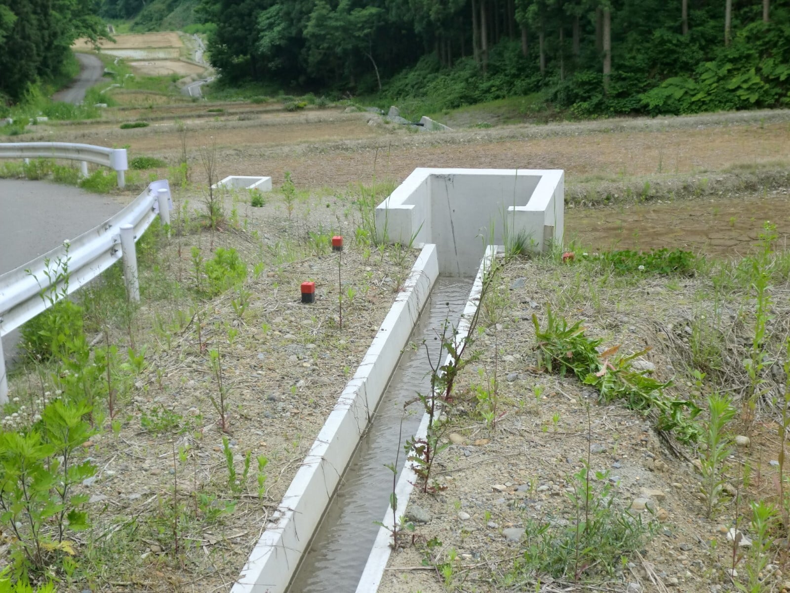 コンクリート溝2m Ds-PUL(長尺側溝)4.jpg